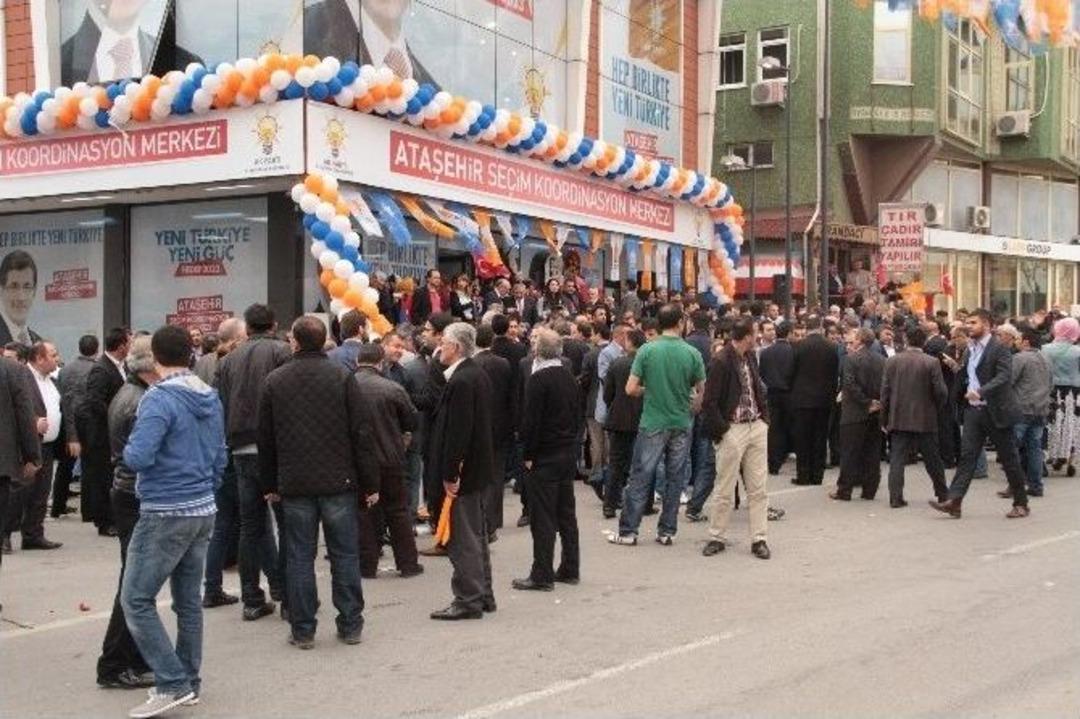 Ak Parti Ataşehir Se&ccedil;im Koordinasyon Merkezinin A&ccedil;ılışın, Ak Parti İl Başkanı Temurci Yaptı