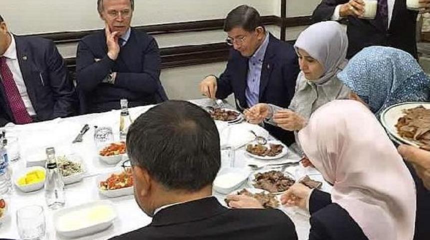 Davutoğlu: Kılı&ccedil;daroğlu'na Hesabı, Bah&ccedil;eli'ye Milliyet&ccedil;iliği, Demirtaş'a Barışı &Ouml;ğreteceğiz (5)