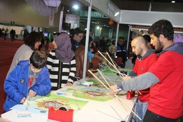 Uçurtmalarını Kendileri Yaptılar