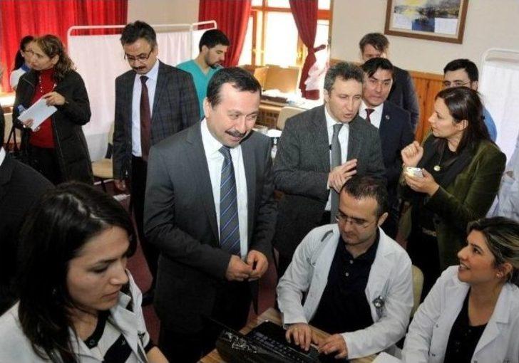 Selçuk Üniversitesi Taşkent’te Sağlık Taraması Yaptı G3