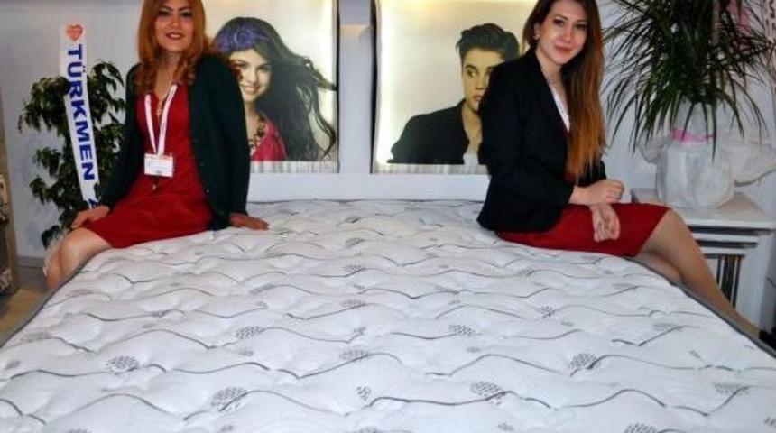 Fotoğraflı Yatak Başlıklarına Ilgi