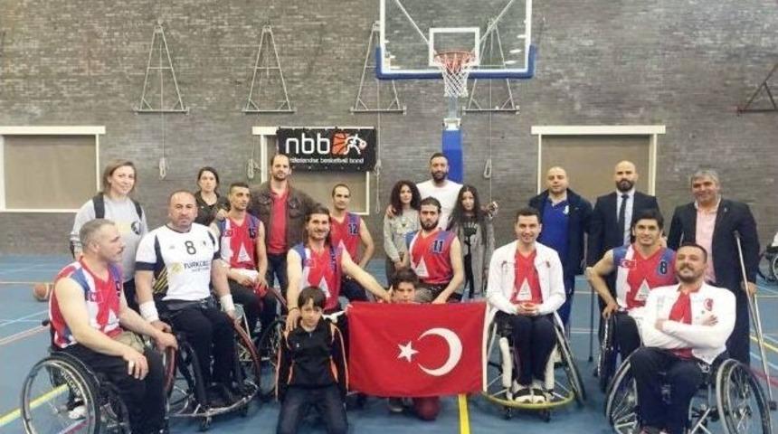 Yalova Ortopedikler Spor Kul&uuml;b&uuml; Challange Kupası&rsquo;nda &Uuml;&ccedil;&uuml;nc&uuml; Oldu
