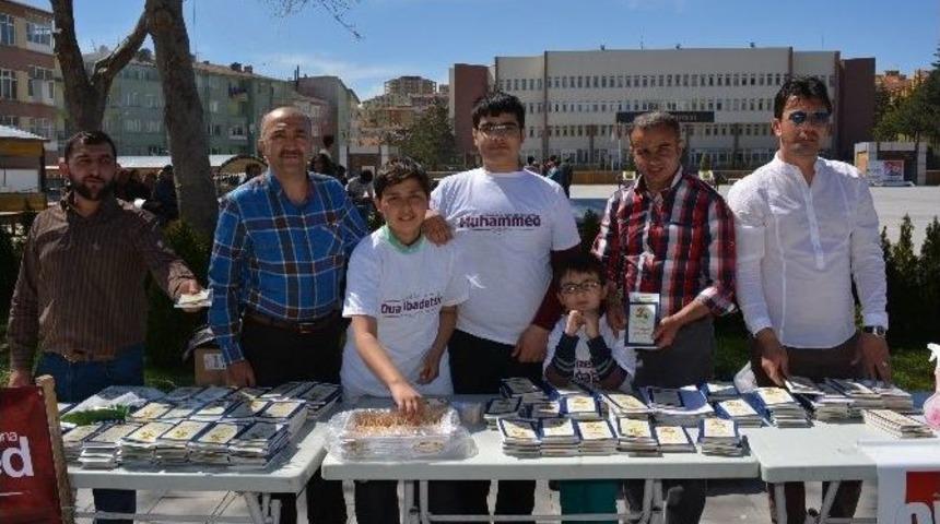 Niğde G&ouml;n&uuml;ll&uuml; Eğitimciler Derneği Hadis Ve &Ccedil;izgi Sergisi A&ccedil;tı