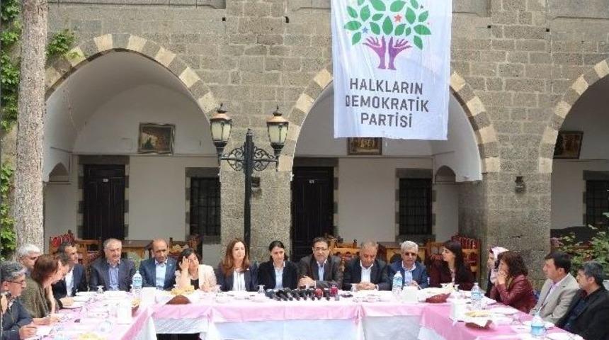 Hdp, Diyarbakır Milletvekili Adaylarını Tanıttı