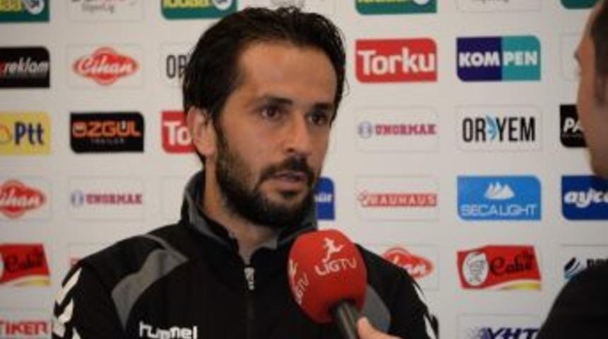 Ali Turan&rsquo;dan Canlı Yayında Evlenme Teklifi