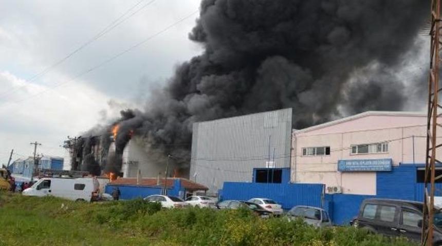 &Ccedil;erkezk&ouml;y Organize Sanayide Fabrika Yangını