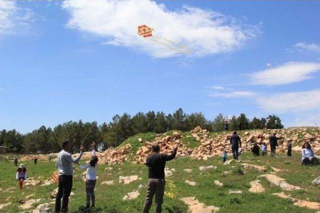 Adıyaman’Da Uçurtma Şenliği