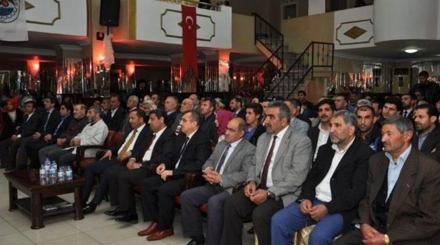 "21. Y&uuml;zyılda Peygamberi Anlamak" Konferansı Dilovası&rsquo;nda Yapıldı