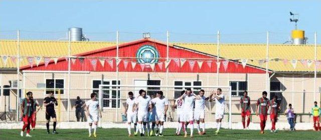 Diyarbakır Büyükşehir Belediyespor-İnegölspor: 2-4