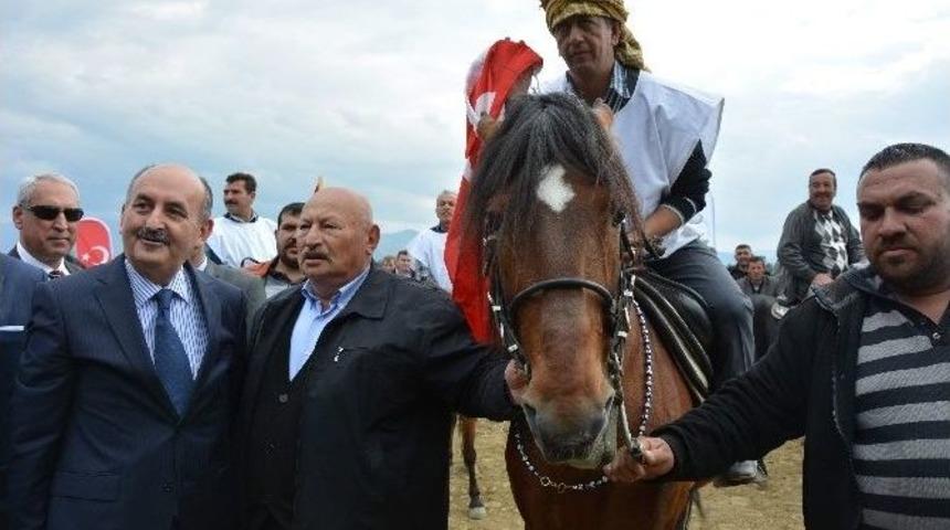 Bakan M&uuml;ezzinoğlu: &ldquo;d&uuml;nyaya Yine Haklılığımızı İspat Ederiz&rdquo;
