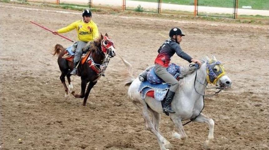 2015 Türkiye Cirit Şampiyonası Uşak Seçmeleri Başladı