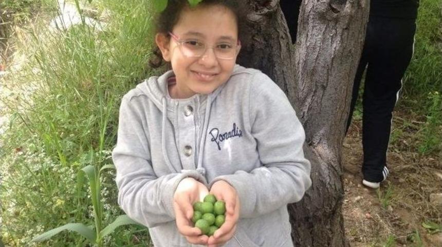 Erik &Uuml;reticinin Y&uuml;z&uuml;n&uuml; G&uuml;ld&uuml;r&uuml;yor