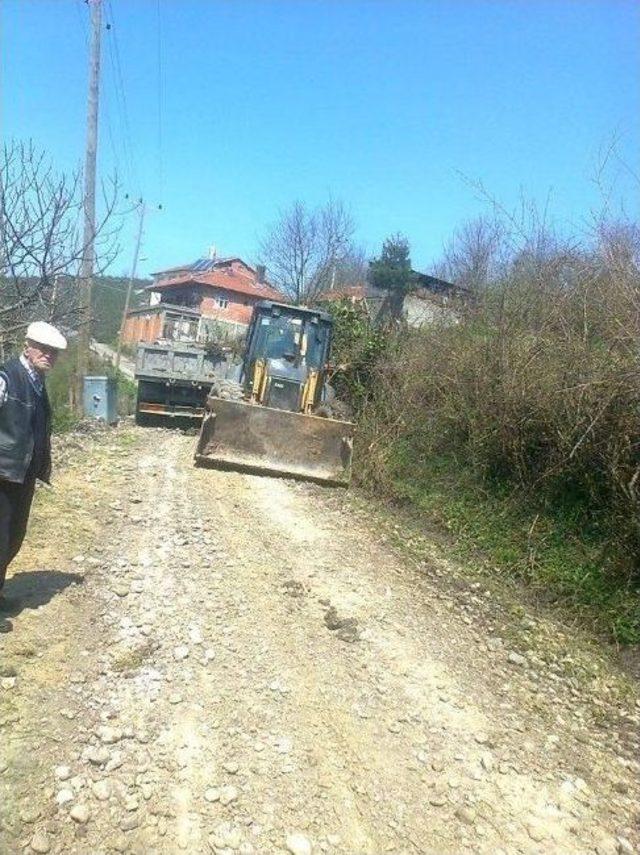 Asarlı Köyü Muhtarı Çalışmaları İle Örnek Oluyor