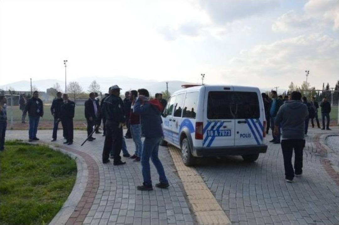 Amat&ouml;r Ma&ccedil;ta Kavga &Ccedil;ıktı