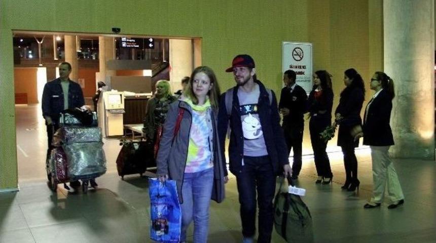 Dalaman&rsquo;a İlk Rus Turist Kafilesi Geldi