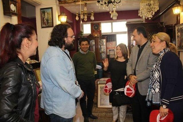 İzmir Valisi Mustafa Toprak Urla Esnafıyla Bir Araya Geldi