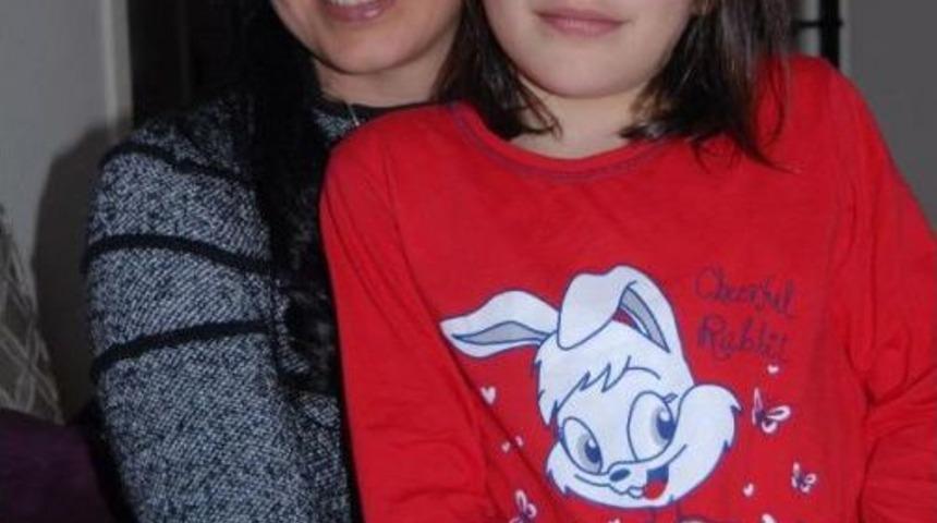 Rena'nın Film Gibi Hayatı