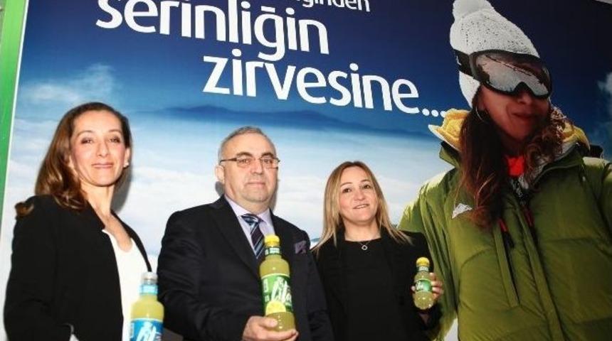 Lita Limonata, Y&uuml;ksek İrtifa Dağcısı G&uuml;lnur Tumbat&rsquo;la Zirveye &Ccedil;ıkacak