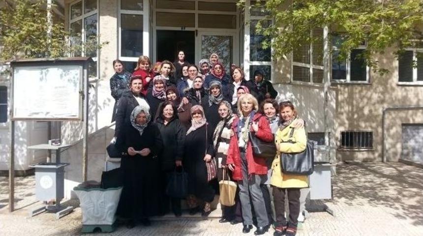 Kadınlar Kooperatif&ccedil;ilik Ve Pazarlama Eğitiminde Buluştu