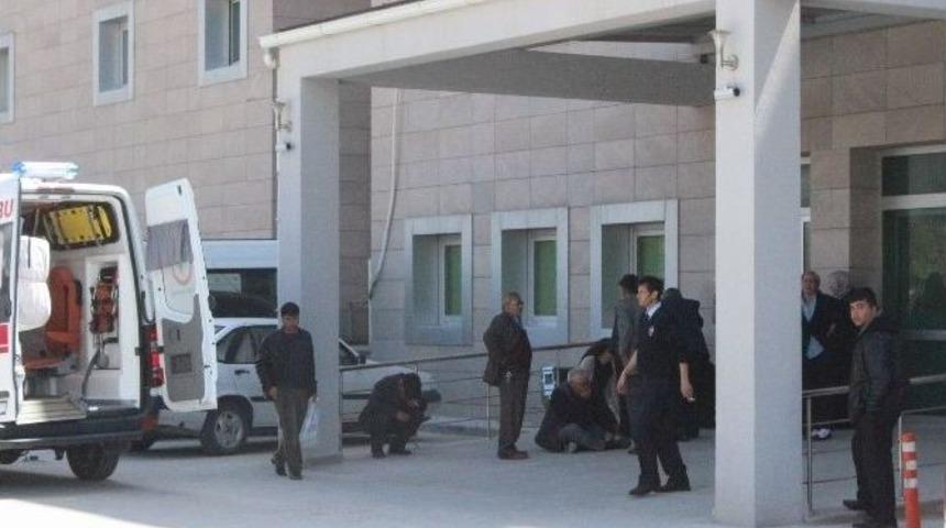 Takla Atan Otomobilde Hen&uuml;z Adı Konmamış Bebek Hayatını Kaybetti