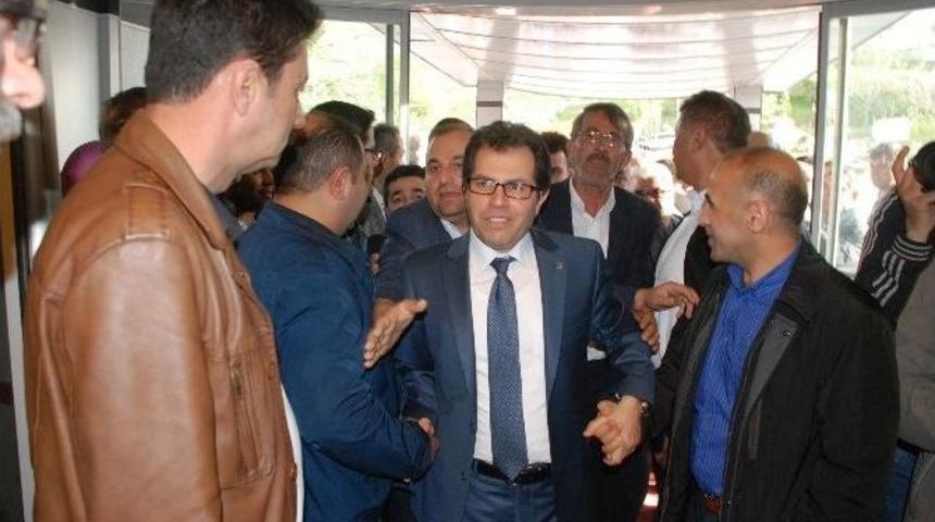 25 Yıllık Arkadaşının Gözünden Başbakan Davutoğlu