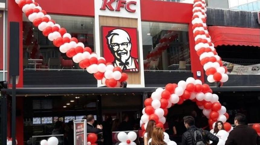 Kfc T&uuml;rkiye&rsquo;de B&uuml;y&uuml;yor