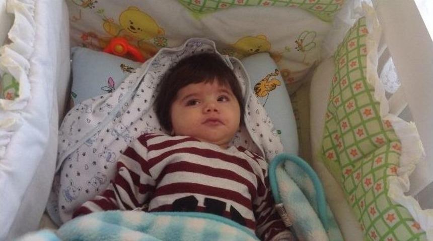 Enes Bebek Umut Bekliyor