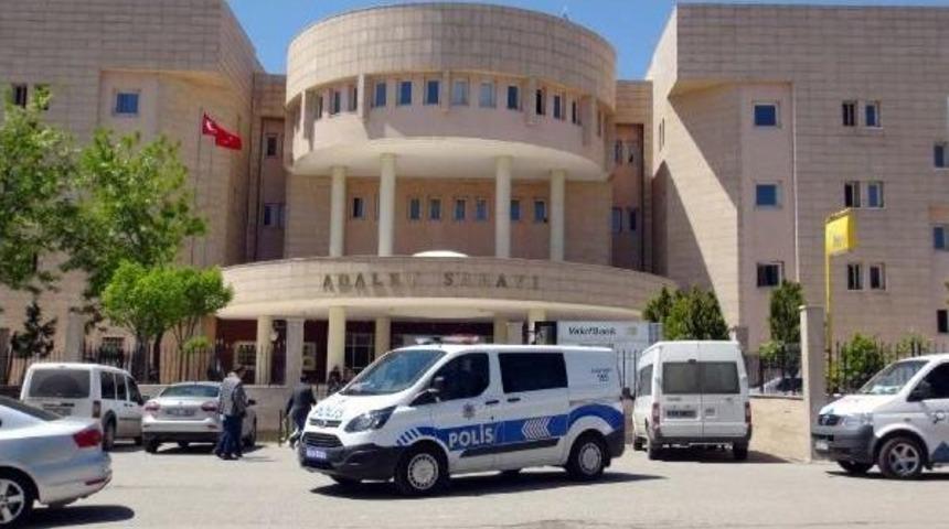 Cinsel Istismara Uğrayan Liseli Kız Koruma Altına Alındı