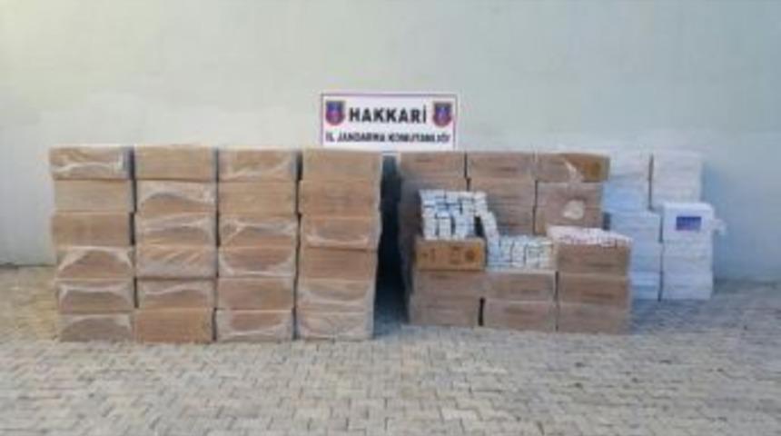 Hakkari'de 183 Bin Paket Ka&ccedil;ak Sigara Ele Ge&ccedil;irildi