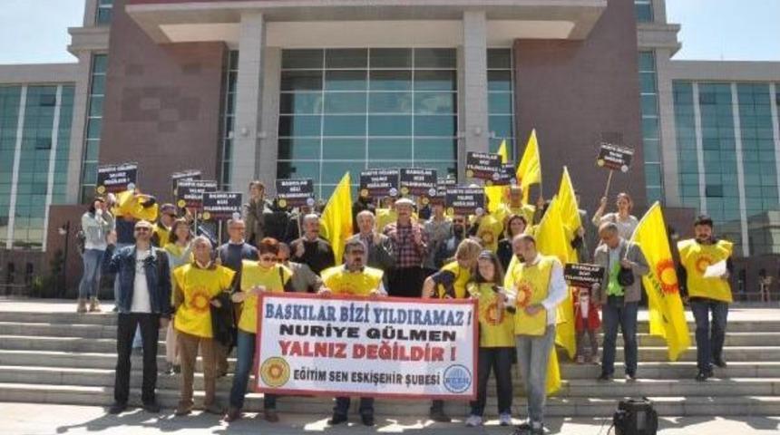 Eğitim-Sen'den Araştırma G&ouml;revlisinin Işten &Ccedil;ıkarılmasına Tepki