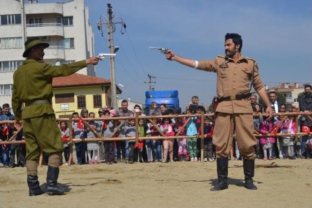 Yunusemre&rsquo;de &Ccedil;anakkale Ruhu Hayat Buldu