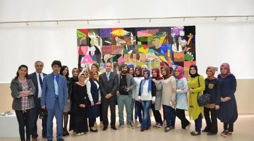G&ouml;rsel Sanatlar Eğitimi Sergisi A&ccedil;ıldı
