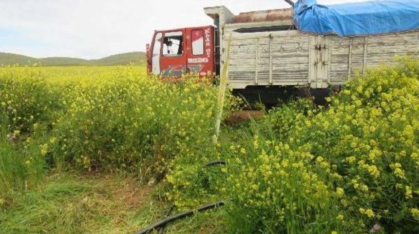Terk Edilmiş Kamyonda 20 Ton Ham Petrol Ele Ge&ccedil;ti