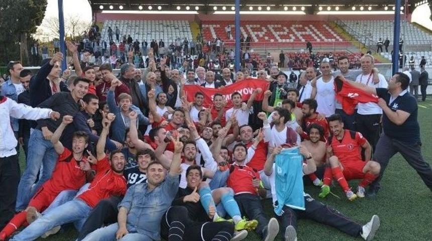 &Ccedil;iğli Belediyespor Bal Ligi&rsquo;ne Y&uuml;kseldi