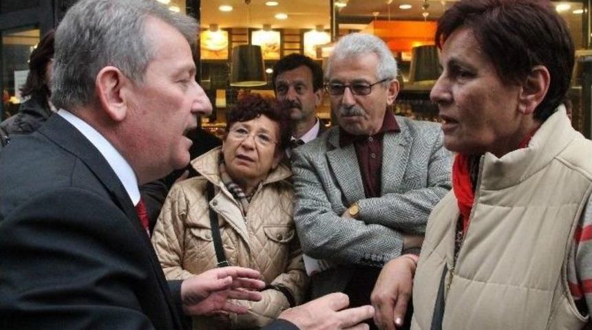 Pekşen Se&ccedil;im Gezilerini S&uuml;rd&uuml;r&uuml;yor