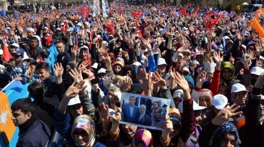 Yankesicinin Cebinden Miting Programı &Ccedil;ıktı
