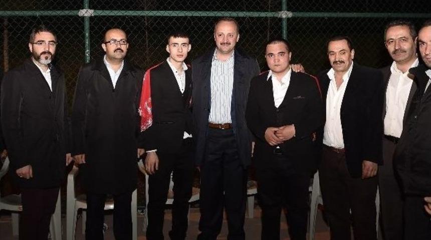 Akg&uuml;l Asker Gecesine Katıldı