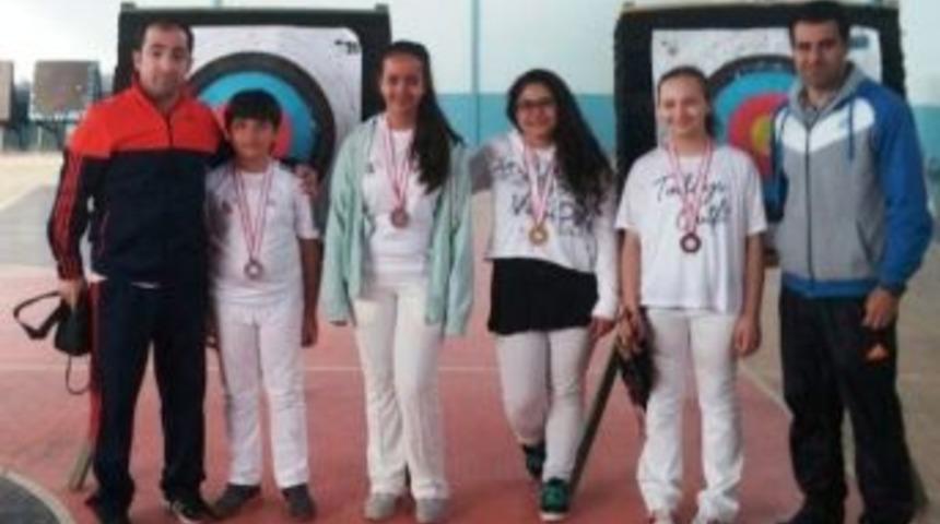 Şehzade Mehmet Koleji Madalyaları Topladı