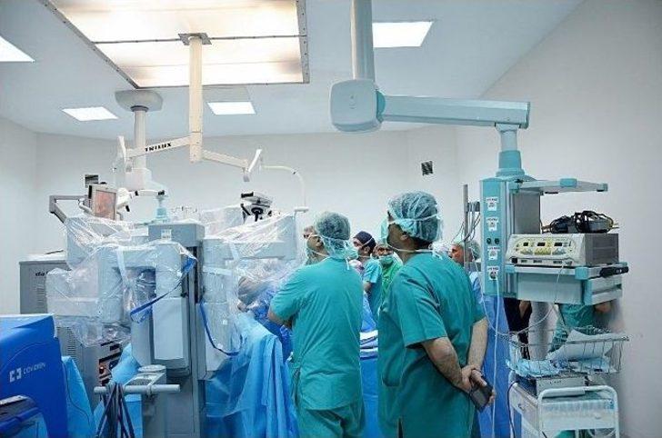 Da Vinci Robotik Cerrahi Sistemi Şanlıurfa’da G4
