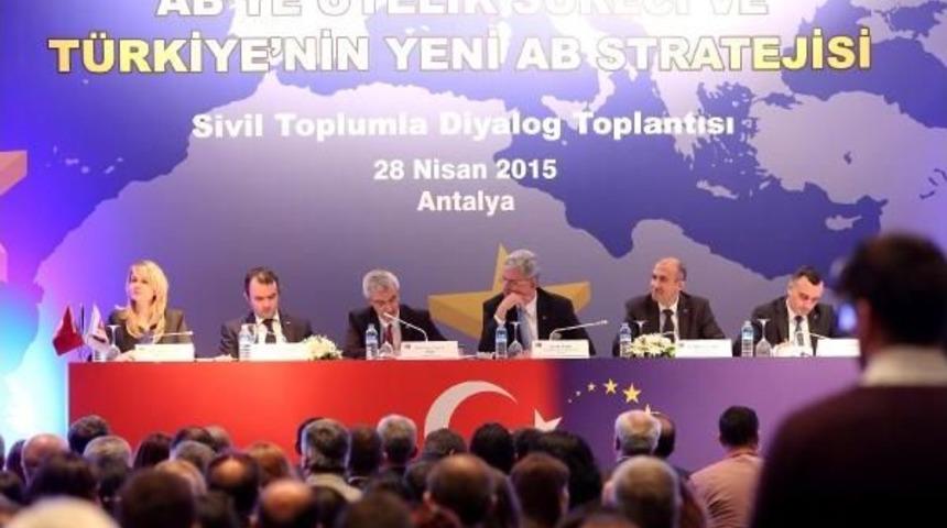 Bakan Bozkır: Sivil Toplum, Demokrasinin Teminatıdır (2)