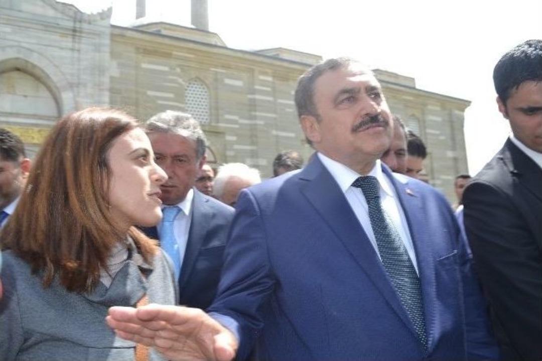 Bakan Eroğlu: "kılı&ccedil;daroğlu Gelsin Bizden Belediyecilik Nasıl Yapılır Onu &Ouml;ğrensin"