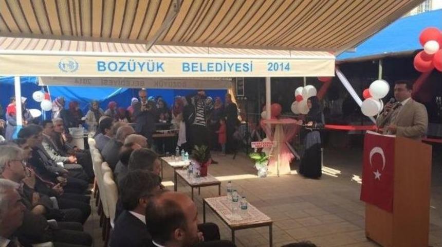 Boz&uuml;y&uuml;k&rsquo;te Kur&rsquo;an Kursları Yararına Kermes A&ccedil;ıldı