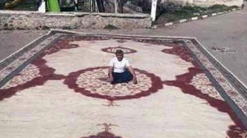 Cumhurbaşkanlığı Sarayı&rsquo;nın İki Halısı Simav&rsquo;dan