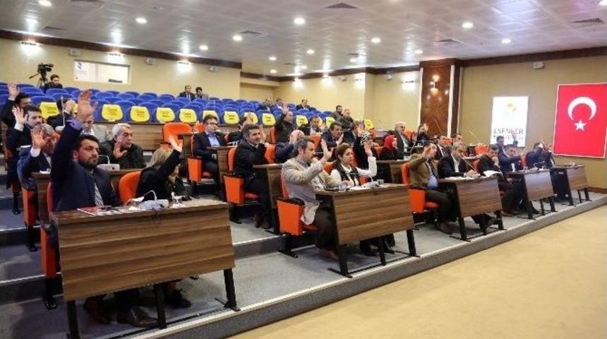 Esenler Belediye Meclisi&rsquo;nden Tarihi Karar