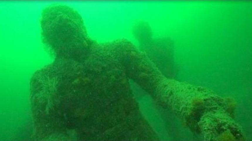 Serbest Dalış Şampiyonu Şahika Erc&uuml;men, Saros&rsquo;A Daldı