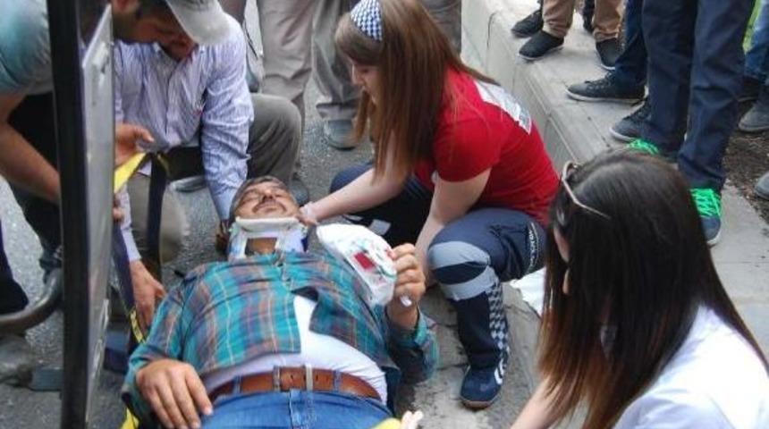 Şanlıurfa&rsquo;Da Midib&uuml;s&uuml;n &Ccedil;arptığı Yaya Yaralandı