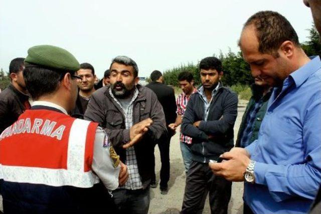 Aliağa'da Kamyoncular Kontak Kapatıp, Eylem Yaptı