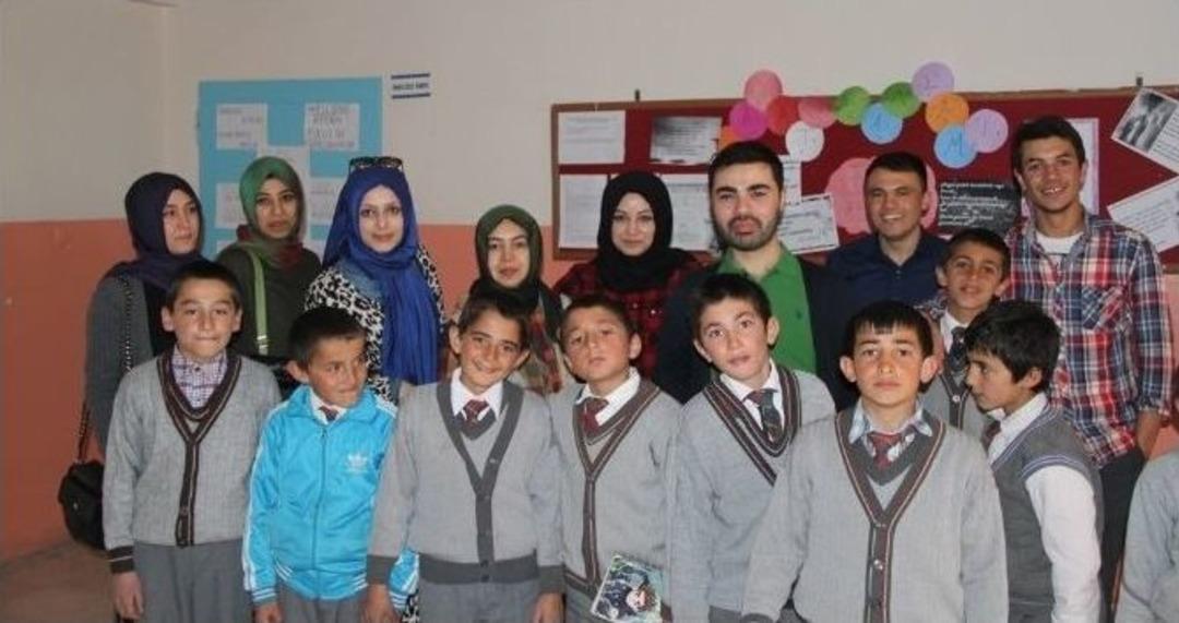 Bayburt &Uuml;niversitesi İdkab &Ouml;ğrencileri Sorumluluk Bilincini Geliştiriyor
