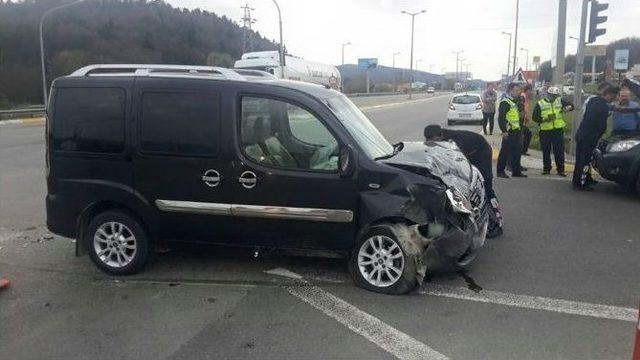 Bolu’da Trafik Kazası: 2 Yaralı