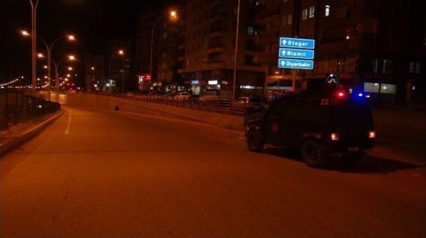 Batman&rsquo;da Alt Ge&ccedil;itte Ş&uuml;pheli Poşet Paniği